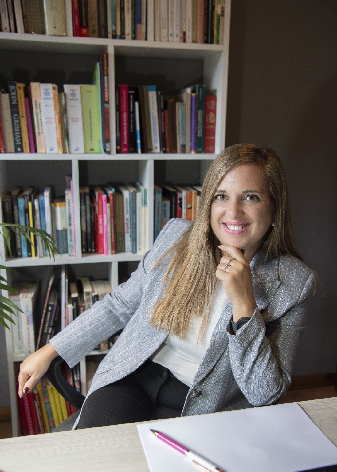 Marisa Angelozzi en su estudio jurídico